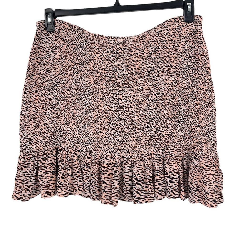 BP. skirt smocked ruffle miniskirt camo pink black size 2X - Picture 2 of 4
